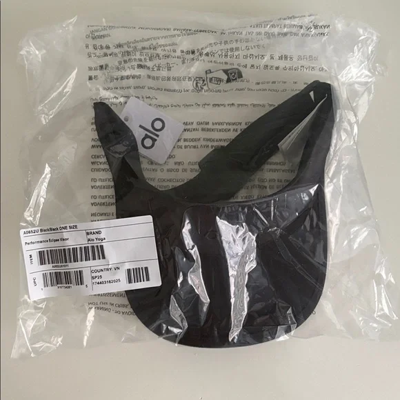 NWT Alo Yoga Performance Eclipse Visor Black